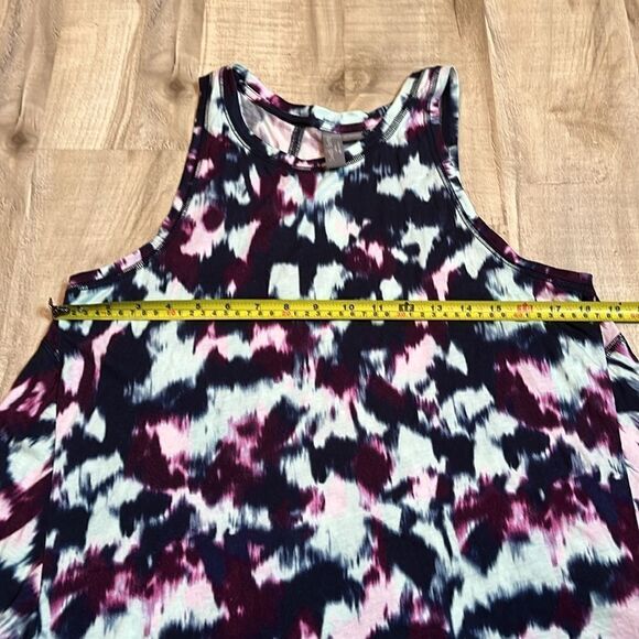 Sweaty Betty Easy Peazy Tank sustainable vest blue flow print tunic sz medium - Picture 9 of 10